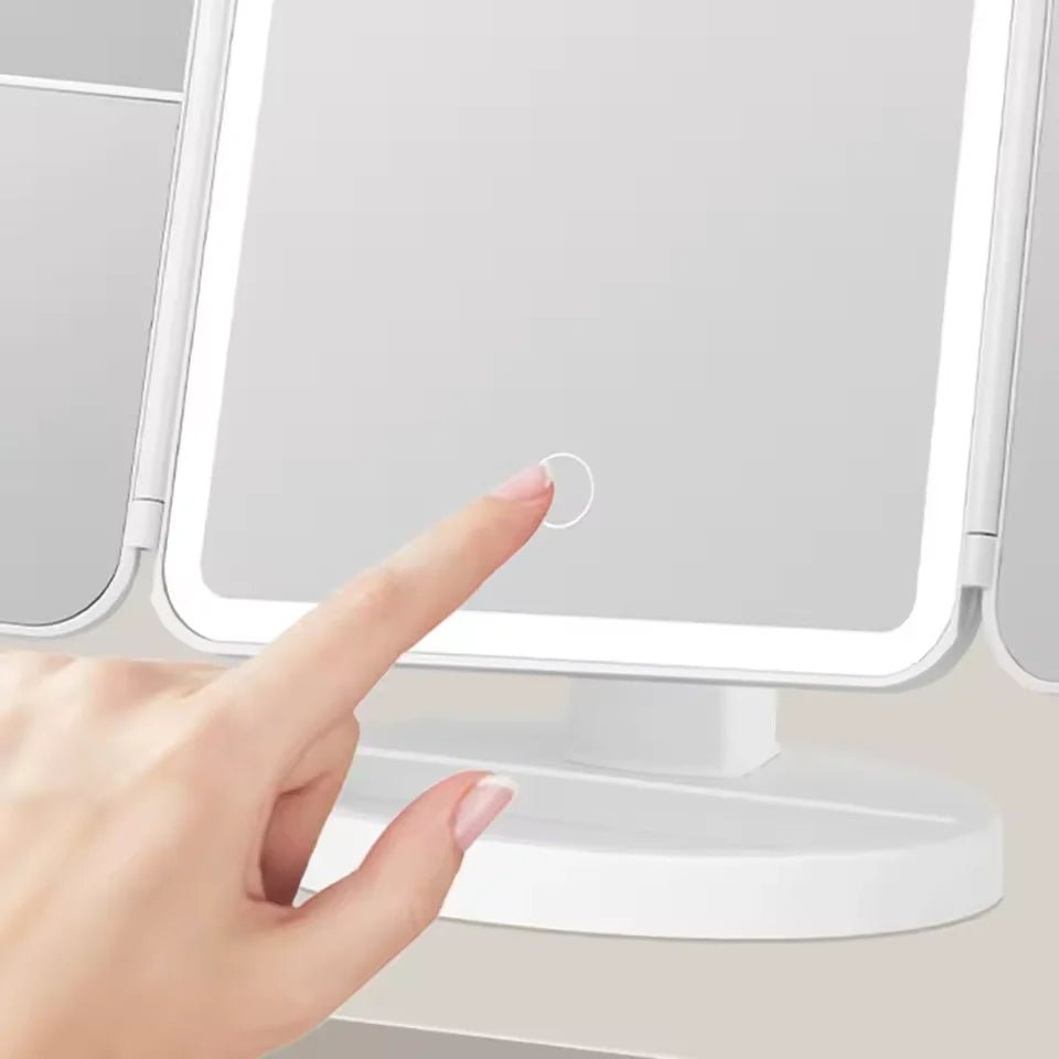 Espelho dobrável com luz LED portátil - DonizStore